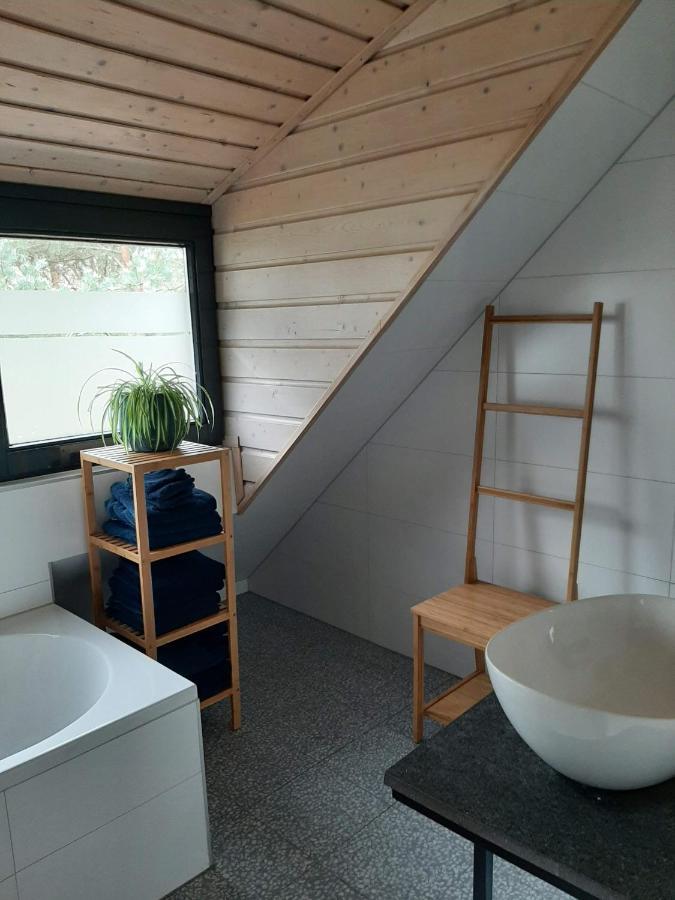 Vakantiehuis Met Hottub En Barrelsauna Ommen Zewnętrze zdjęcie
